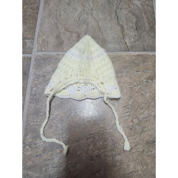 Adorable Infant Crochet Baby Outfit 3 Pc Set Poncho Bonnet Hat Handmade Pastel - Picture 8 of 9